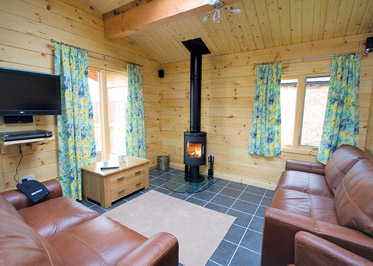 Click here for more about a romantic holiday at Hideaway Lodge