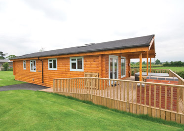 Click here for more about a romantic holiday at Meadow View Lodge